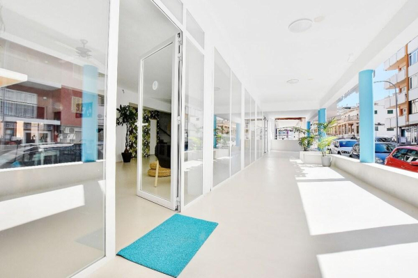 Las mejores ofertas de HOTEL BOOGALOO - ADULTS ONLY Platja de Palma