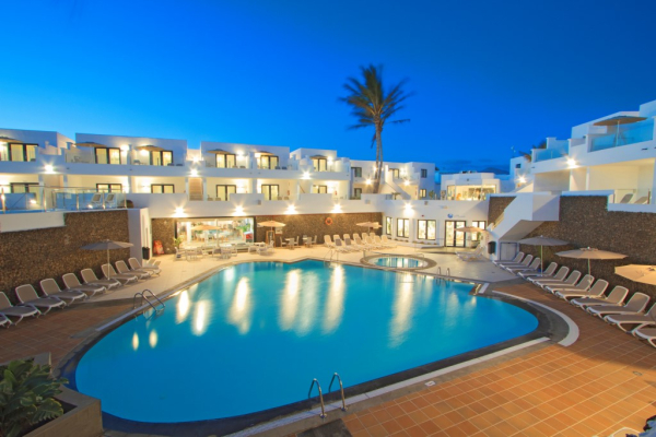 Las mejores ofertas de AQUA SUITES LANZAROTE Puerto del Carmen