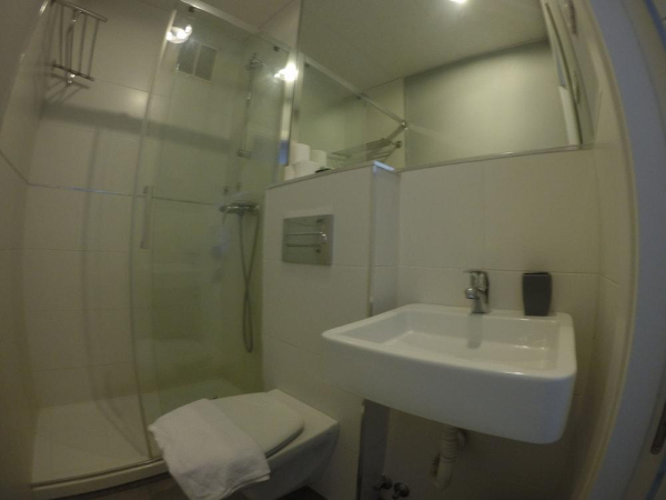 Las mejores ofertas de HOSTAL LA ESTRELLA Madrid