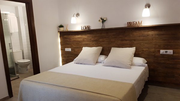 Las mejores ofertas de Hostal El Nogal Málaga