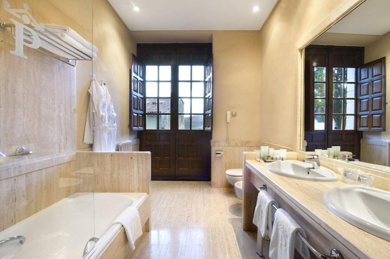 Parador de Santillana de Gil Blas