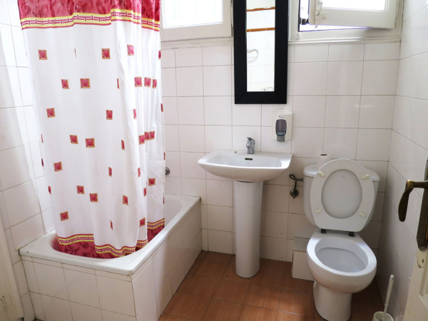 Las mejores ofertas de Hostal Balmes Centro Barcelona