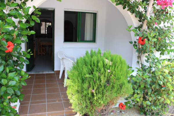 Las mejores ofertas de Torrelaguna Roquetas De Mar 