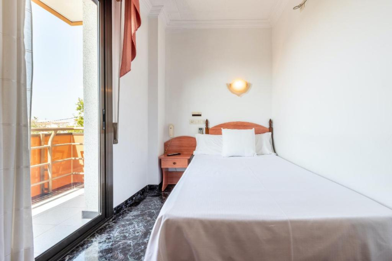 Las mejores ofertas de Hotel Canada Cambrils