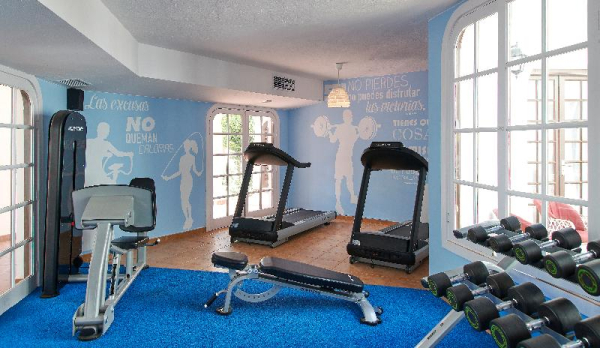 Las mejores ofertas de APARTHOTEL HESPERIA BRISTOL PLAYA Corralejo