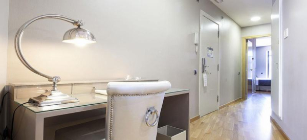 Las mejores ofertas de UMA SUITES LUXURY MIDTOWN Madrid