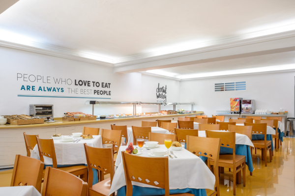 Las mejores ofertas de Central Playa Cala Portinatx