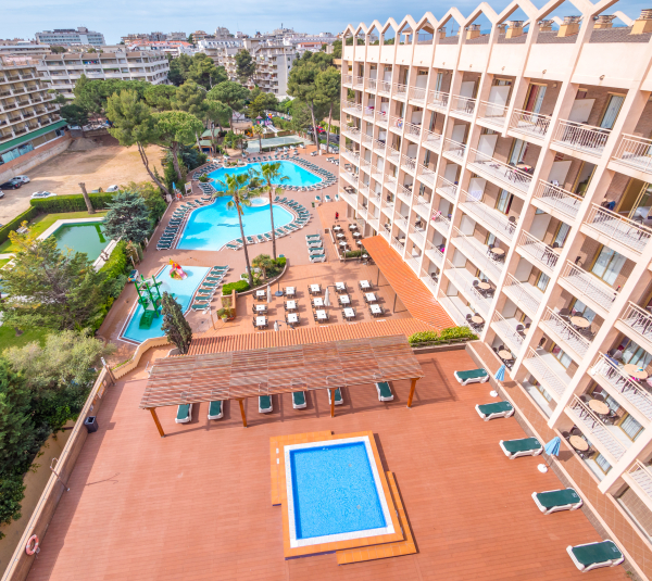 Las mejores ofertas de Golden Avenida Family Suites Salou 
