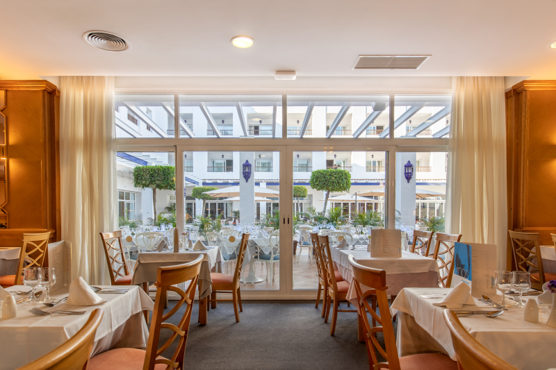 Mac Puerto Marina Benalmadena