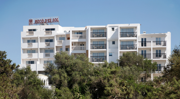 Las mejores ofertas de Aparthotel Reco des Sol Ibiza Bahía de San Antonio