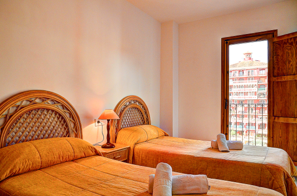 Las mejores ofertas de Valencia Port Saplaya Apartamentos Alboraya