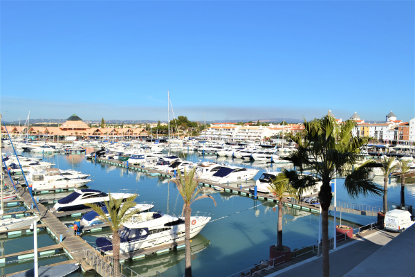 Las mejores ofertas de Marina Plaza Apartamentos by Garvetur Vila Moura