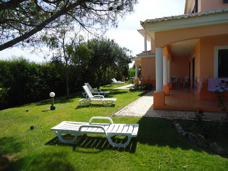 Canavial I & II Apartments