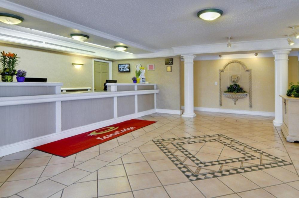 Las mejores ofertas de ECONO LODGE Tours