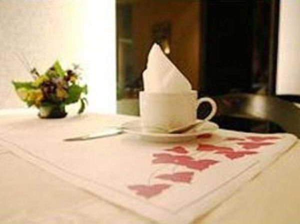 Las mejores ofertas de Hotel Des 3 Marchands Nantes 