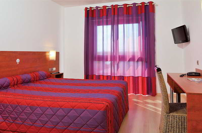 Inter-Hotel Les Peyrieres