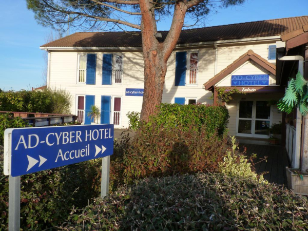 Las mejores ofertas de Ad-Cyber Hotel Tolosa