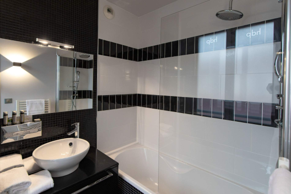 Las mejores ofertas de Hotel de Paris Sete Montpellier