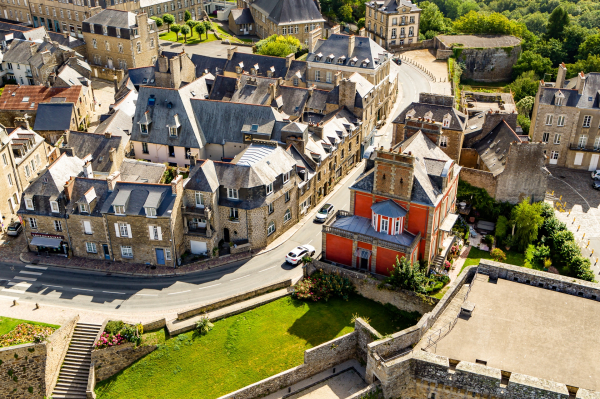 Las mejores ofertas de Hôtel du Château, Dinan, The Originals Boutique Saint-malo 