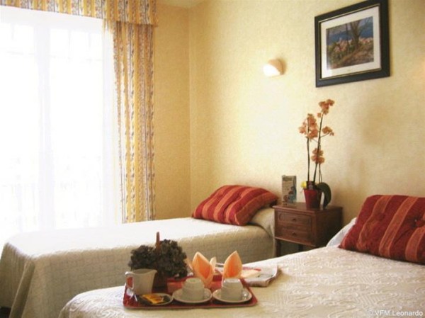 Las mejores ofertas de Brit Hotel La Croix Blanche Vannes 