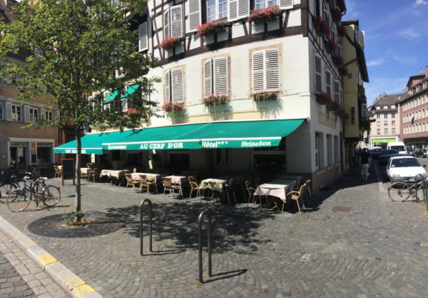 Las mejores ofertas de Logis Hotel Au Cerf D'Or Strasbourg 