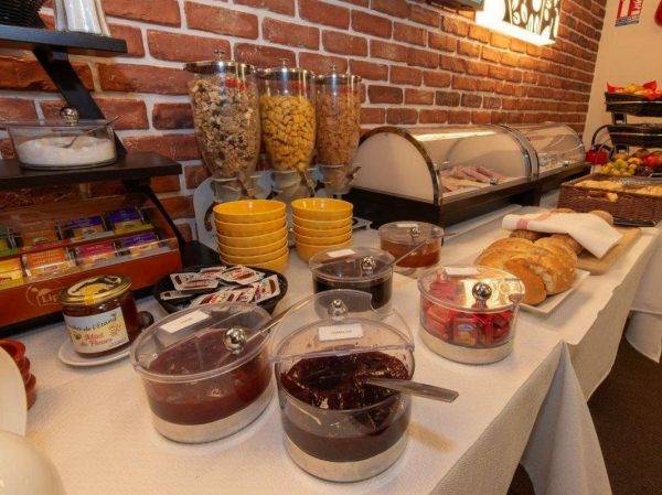 Las mejores ofertas de Logis Hôtel Le Verger Strasbourg 