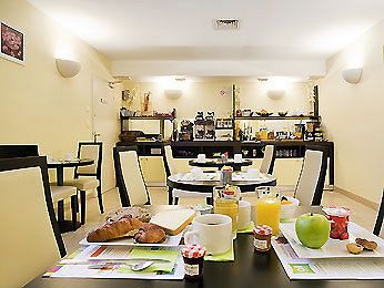 ibis Styles Nantes Centre Place Royale
