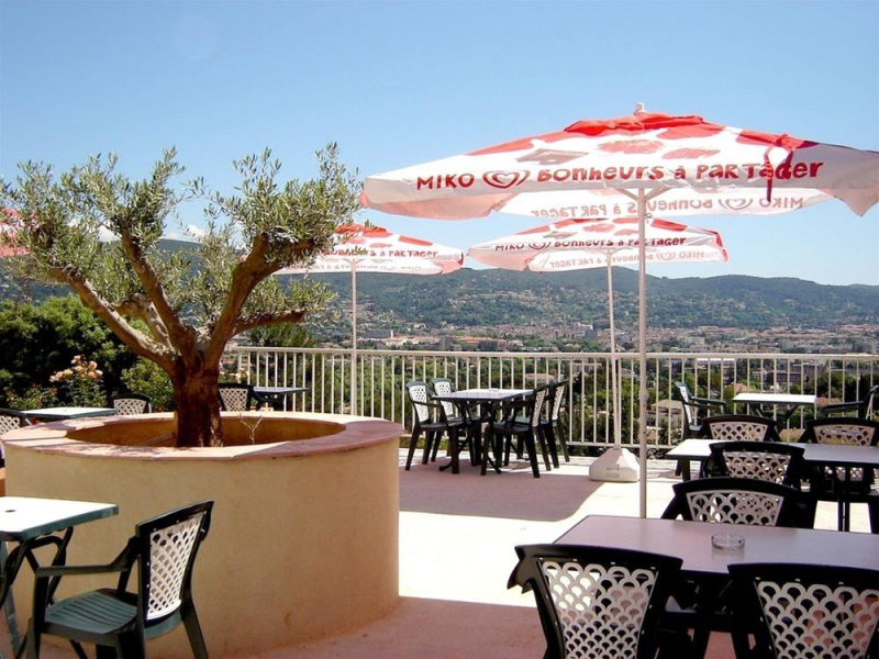 Logis Hotel Le Col De L'ange