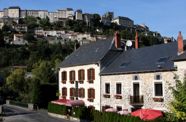 Las mejores ofertas de Auberge De La Providence Saint-flour 