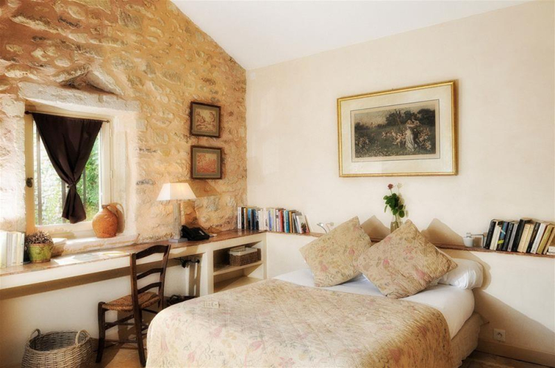 Le Clair de la Plume