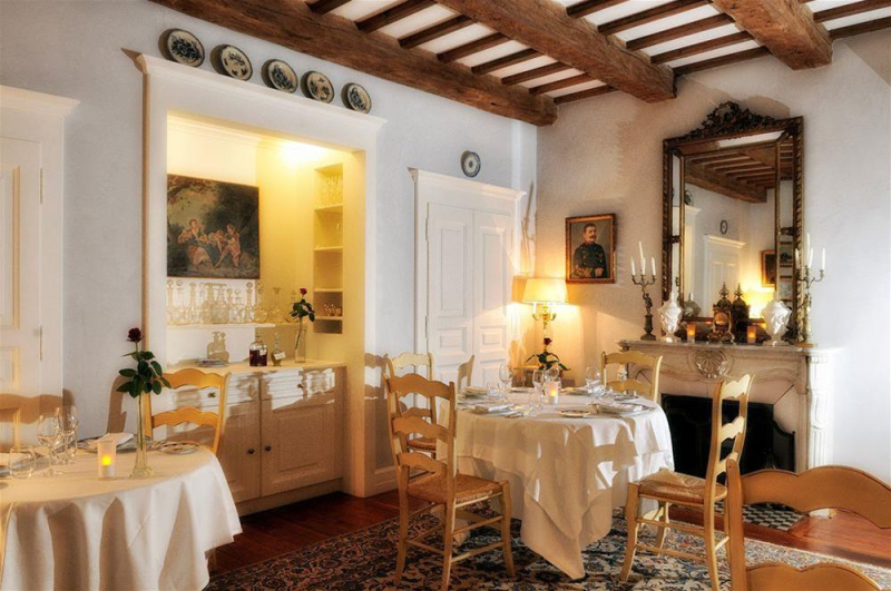 Le Clair de la Plume