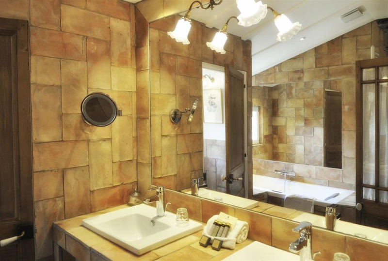 Le Clair de la Plume