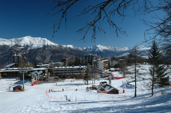 Las mejores ofertas de Residence Le Hameau de Praroustan Uvernet-fours 