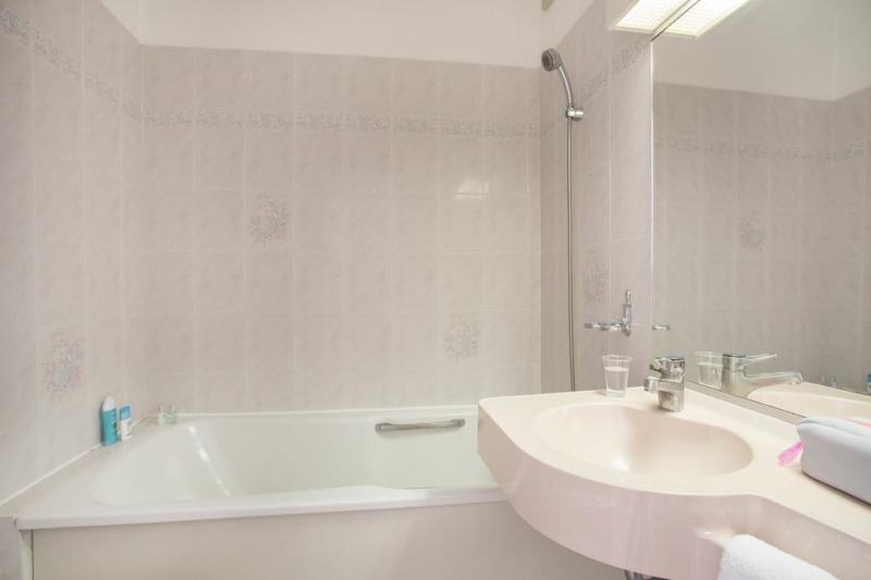 Le Domaine Du Mas Blanc