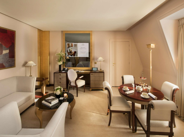 Las mejores ofertas de Fouquet's Barrière - Paris Paris 