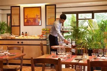 Las mejores ofertas de CAMPANILE METZ EST - TECHNOPOLE Metz 