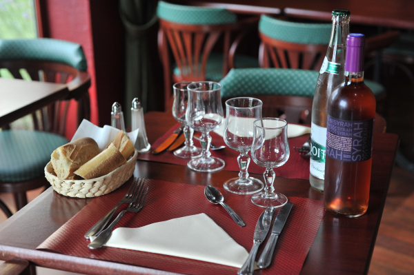 Las mejores ofertas de Welcomotel Beauvais Beauvais 