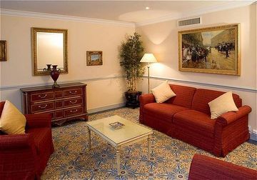 Las mejores ofertas de FRASER SUITES LE CLARIDGE CHAMPS ELYSEES Paris