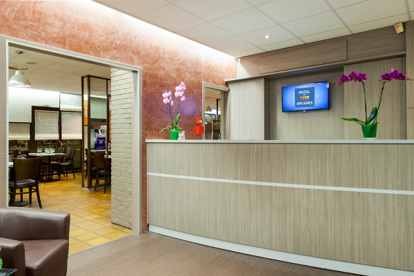 Las mejores ofertas de Hotel des Arcades de Cachan Grand Paris Sud Paris 