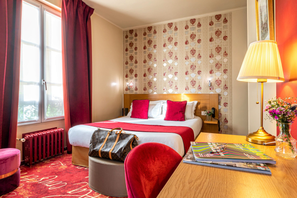 Las mejores ofertas de Hotel Romance Malesherbes by Patrick Hayat Paris 