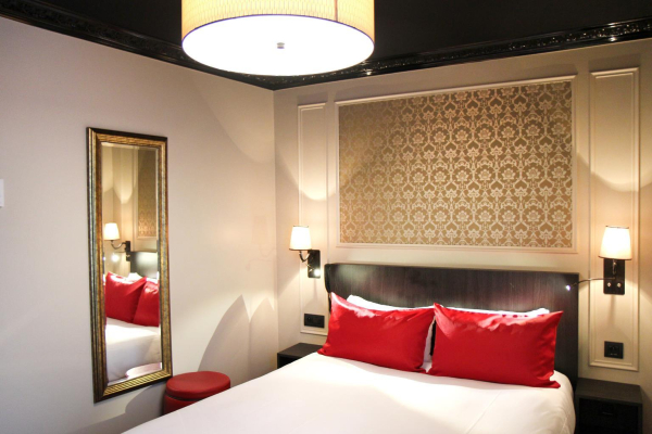 Las mejores ofertas de Hotel Le Montmartre Saint Pierre Paris