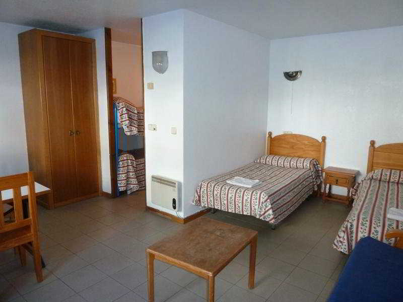 Apartamentos Crest Pas