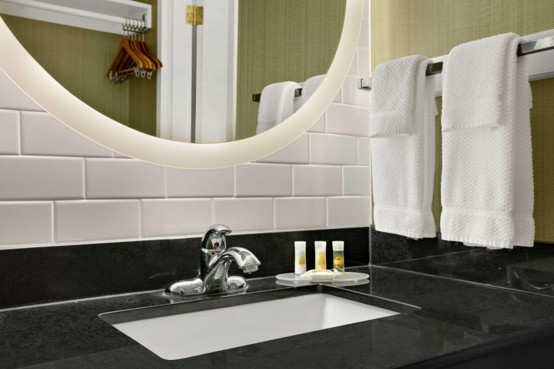 Days Inn by Wyndham Penn State