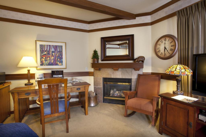 San Luis Creek Lodge