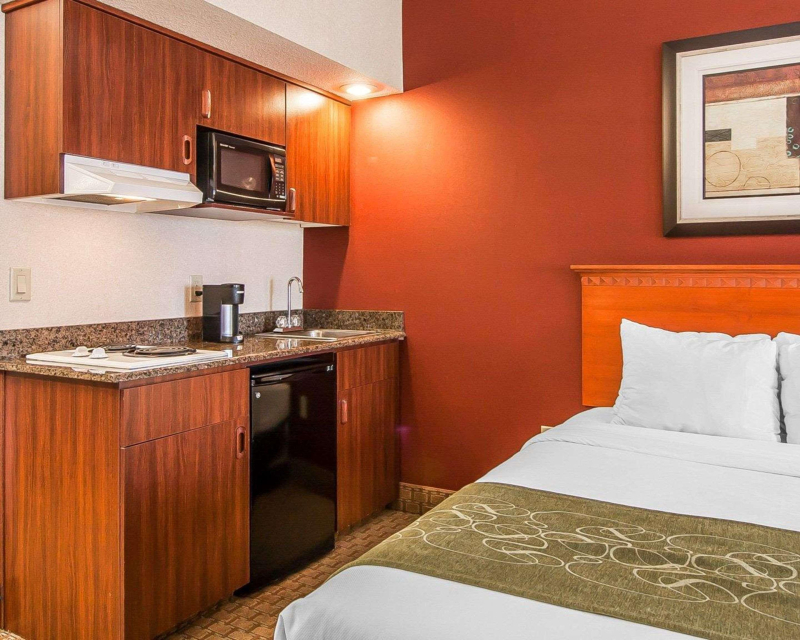 Comfort Suites Airport Redmond