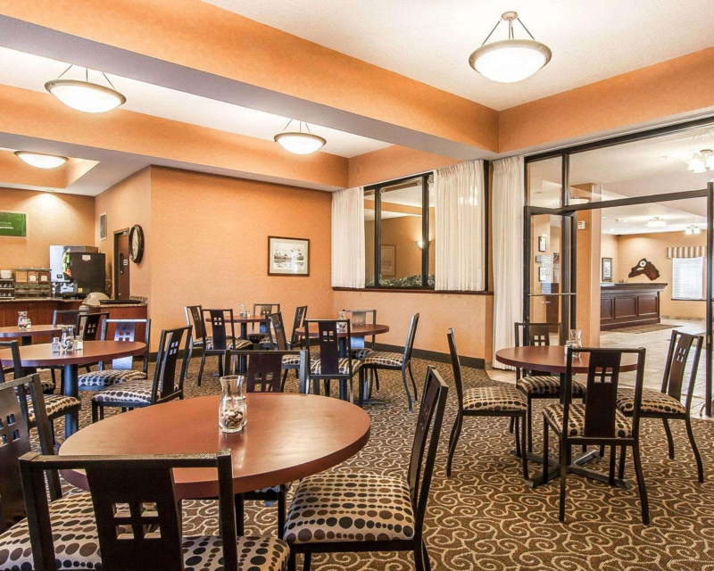 Comfort Suites Airport Redmond