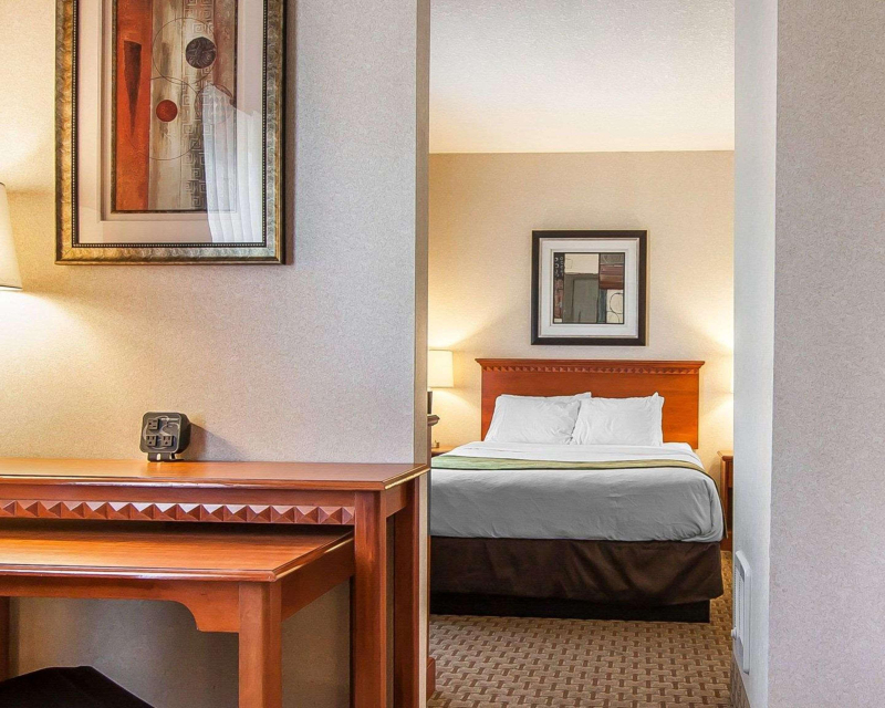 Comfort Suites Airport Redmond