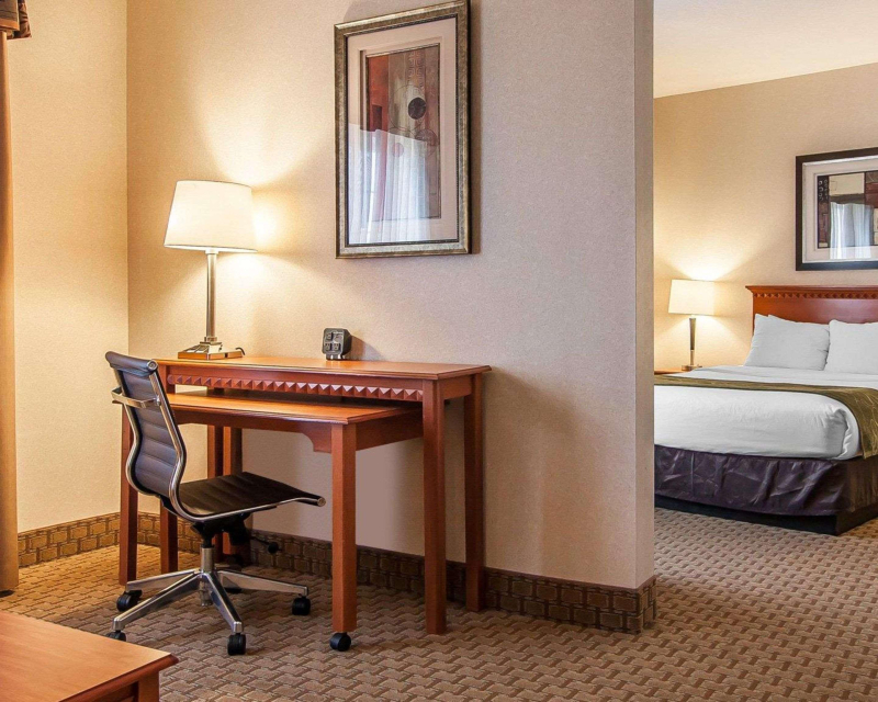 Comfort Suites Airport Redmond