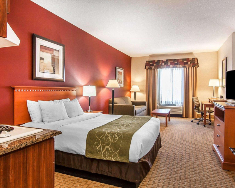 Comfort Suites Airport Redmond