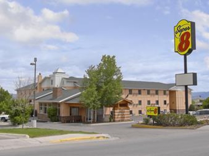 Super 8 Helena